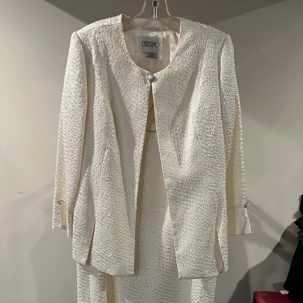Women’s Elegant 3pc Ensemble